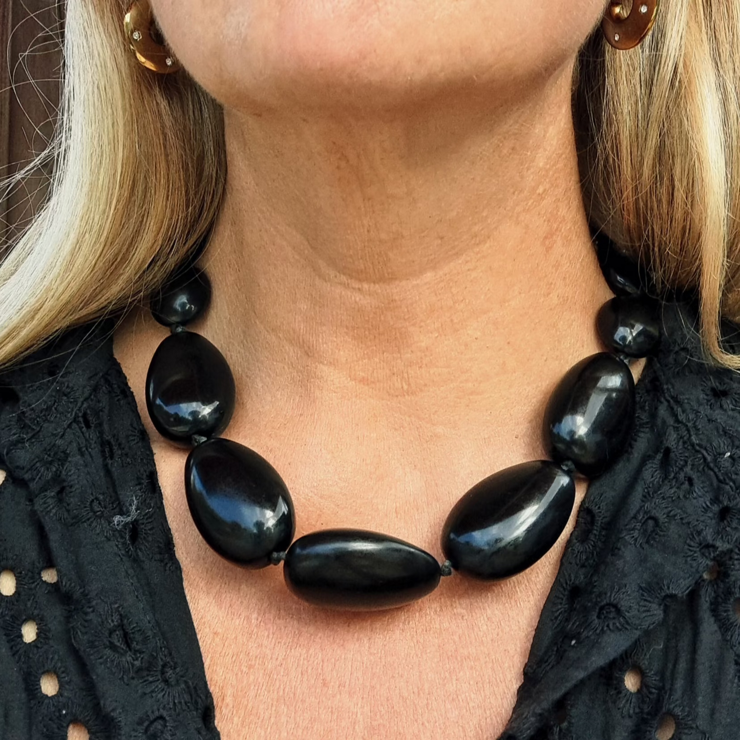 Ras-de-Cou de Perles Noires Vintage Années 70