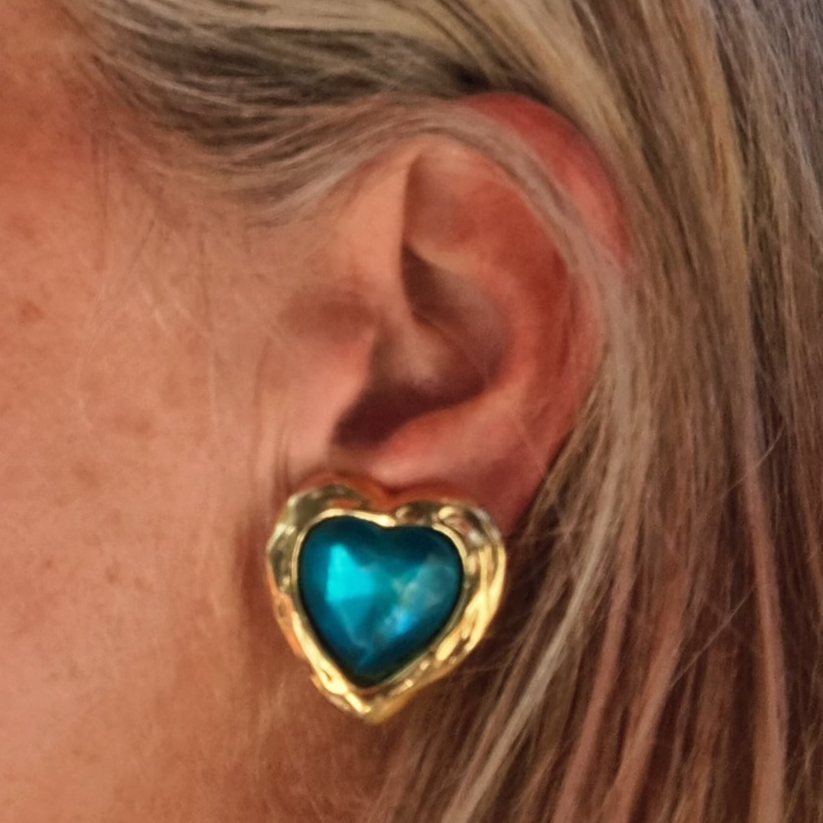 Clips d’Oreilles Cabochon Bleu & Doré Sculptural Années 90