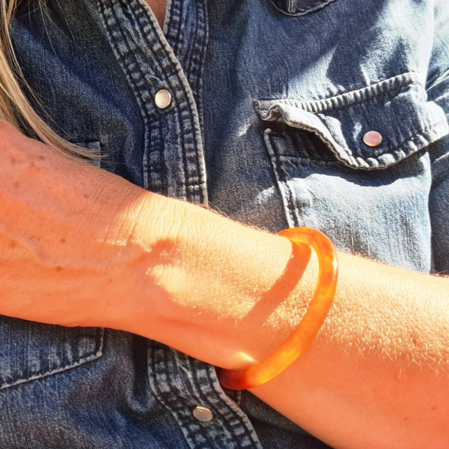 Bracelet Jonc Fin Orange Translucide Années 1970-80