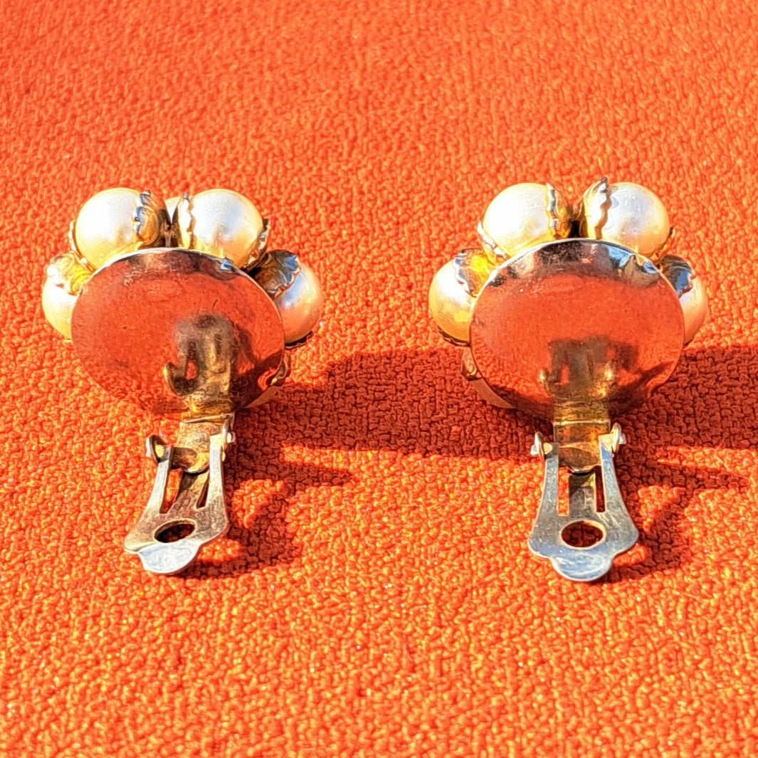 Clips d’Oreilles Bouquet de Perles Années 80-90