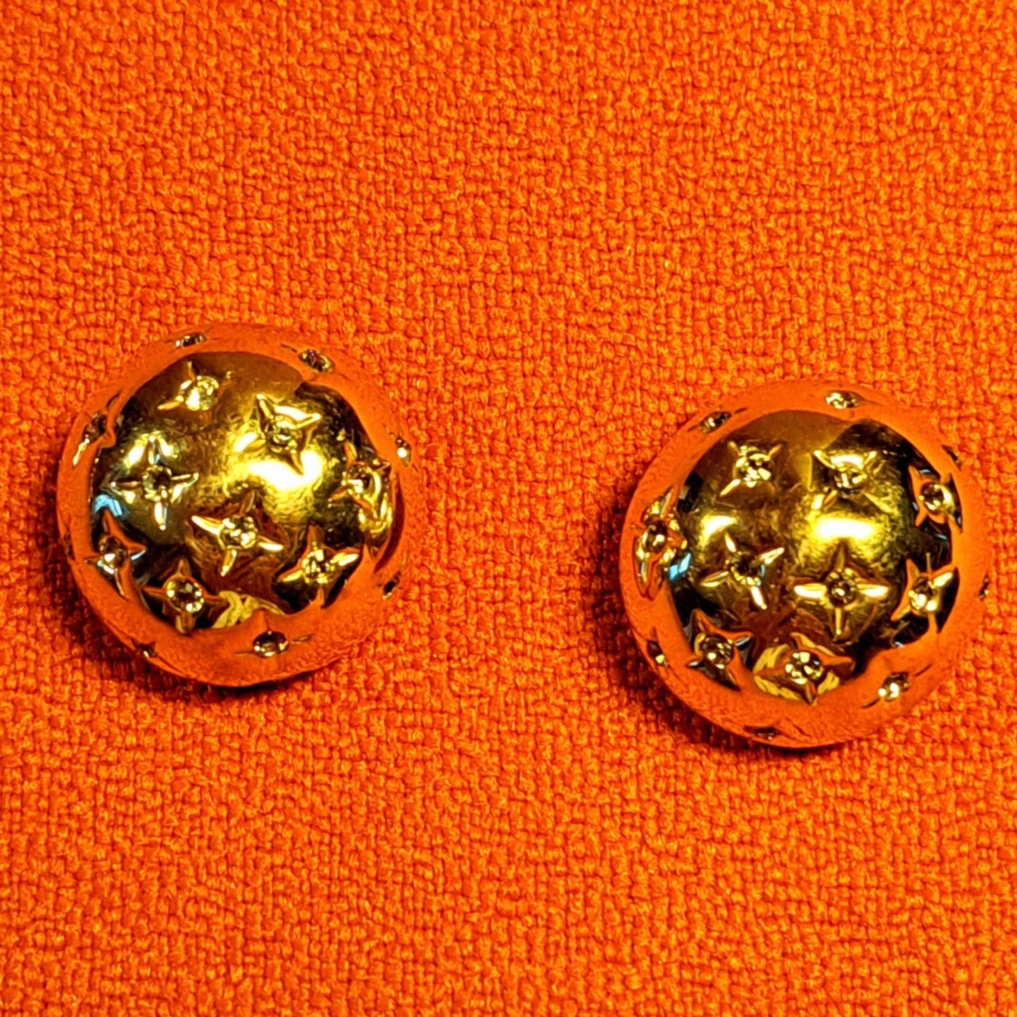 Clips d'Oreilles Demi Boule avec Etoiles Strass