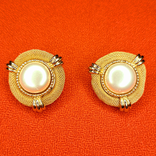 Clips d'Oreilles BALENCIAGA Perle & Maille Dorée
