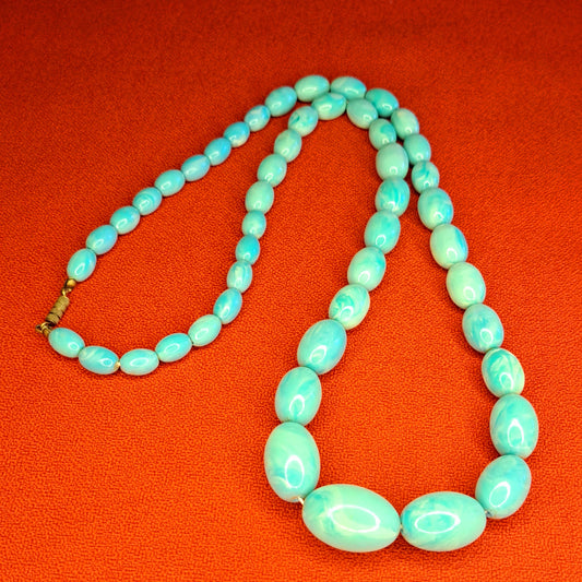 Collier Perles Ovales Turquoise & Fermoir Doré