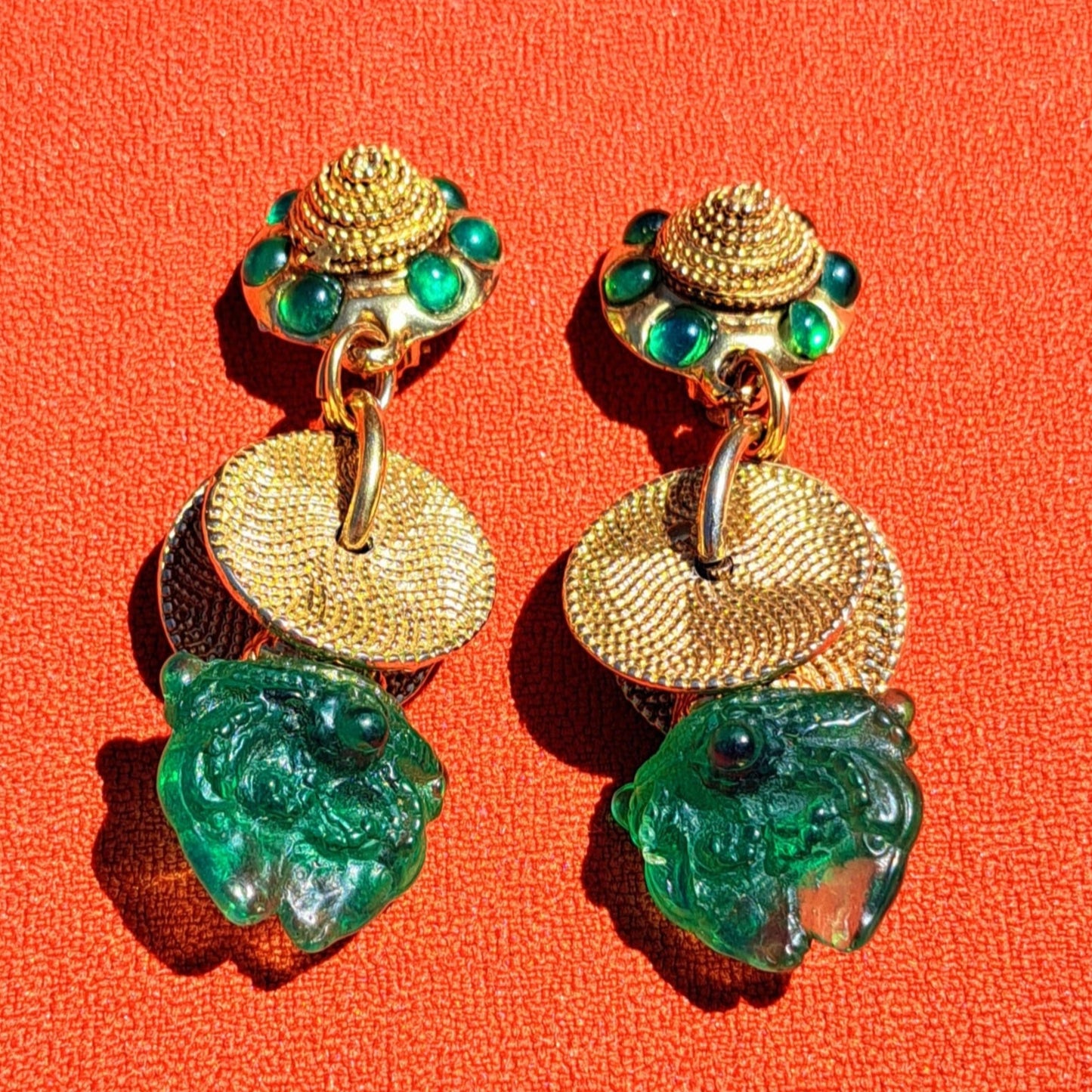Boucles d'Oreilles Clip de Créateur Dorées & Vert