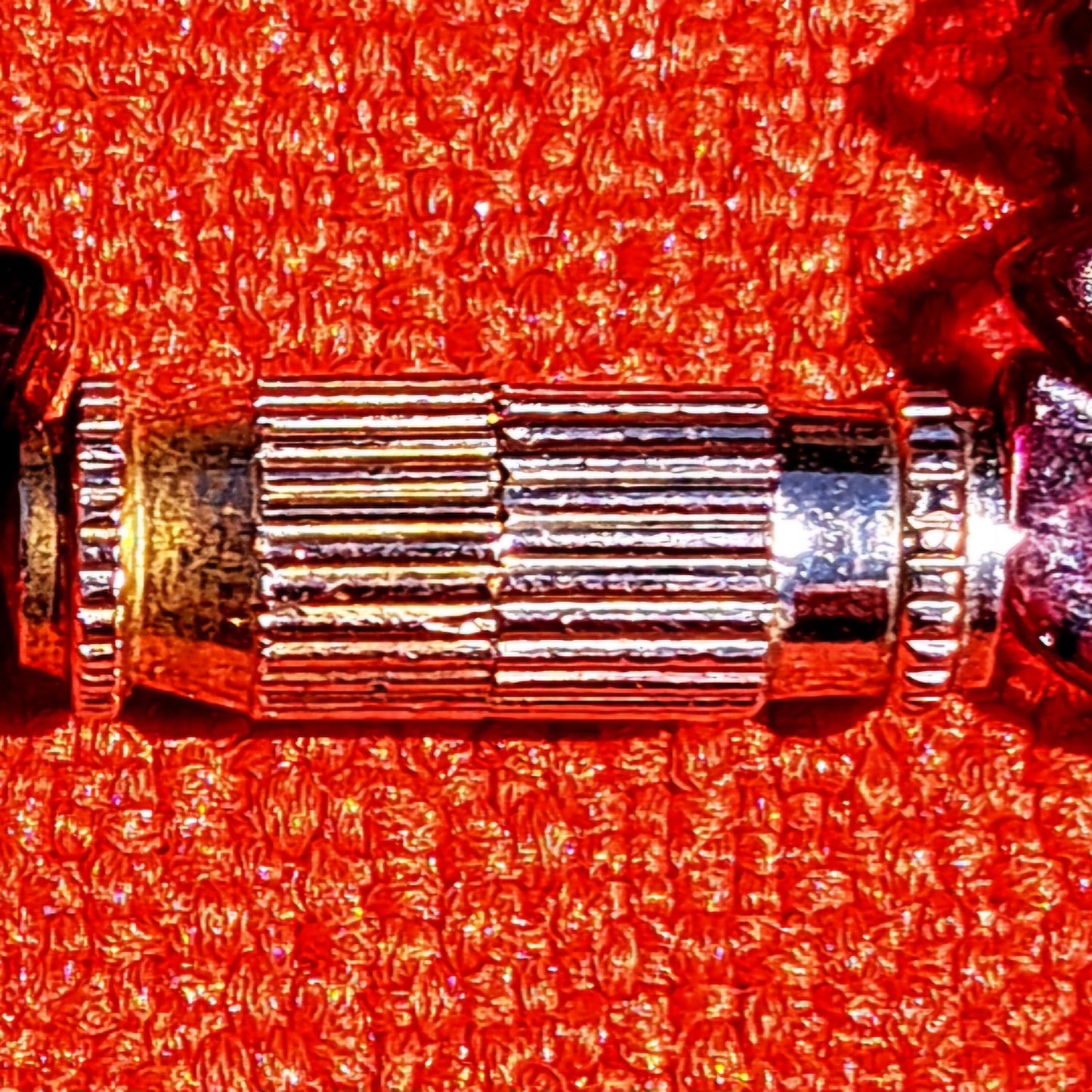 Ras-de-cou en Puces de Grenat Naturel