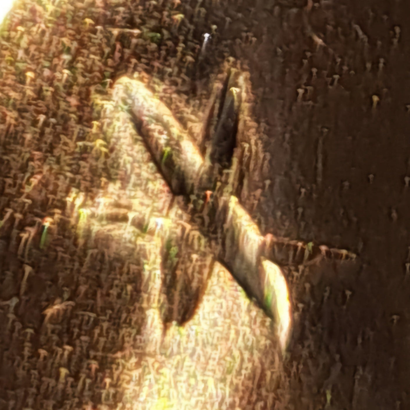 Bague Fleur Signée, Plaqué Or & Pierres Naturelles