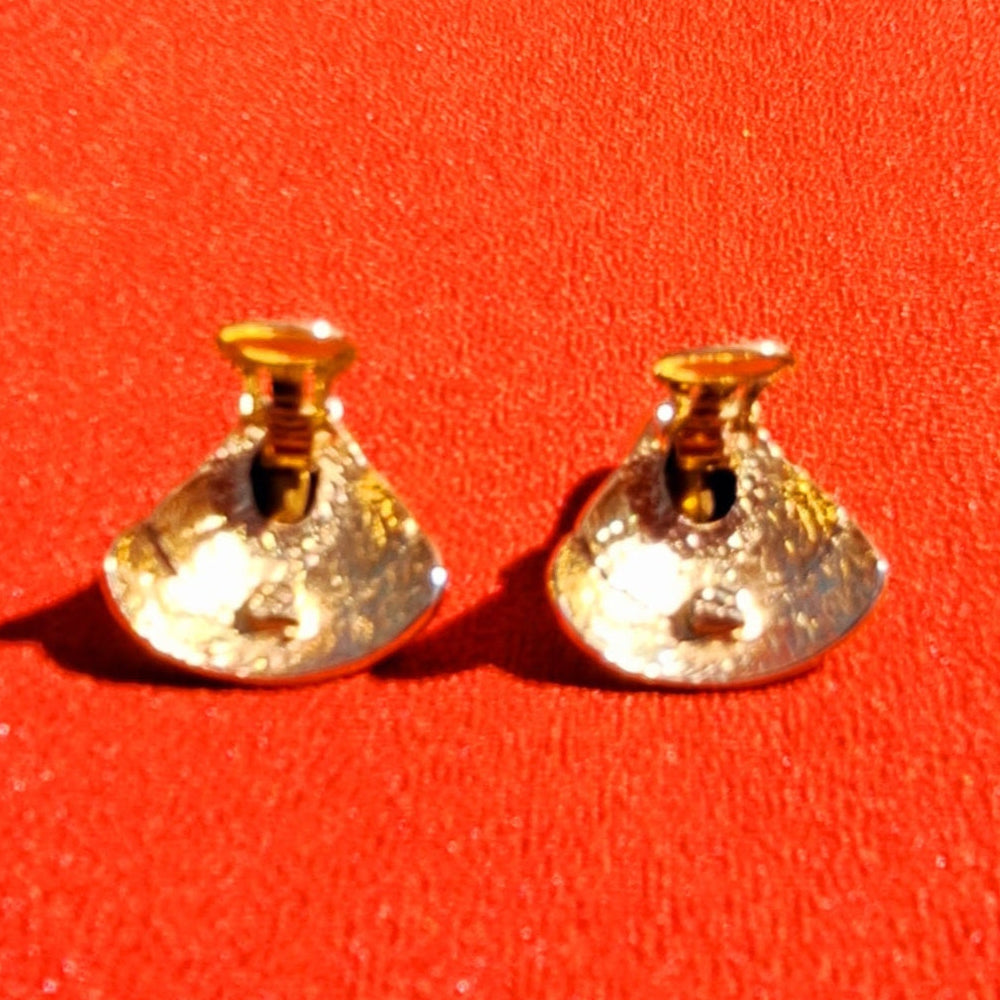 Clips d'Oreilles Saphir Chic & Lumineux