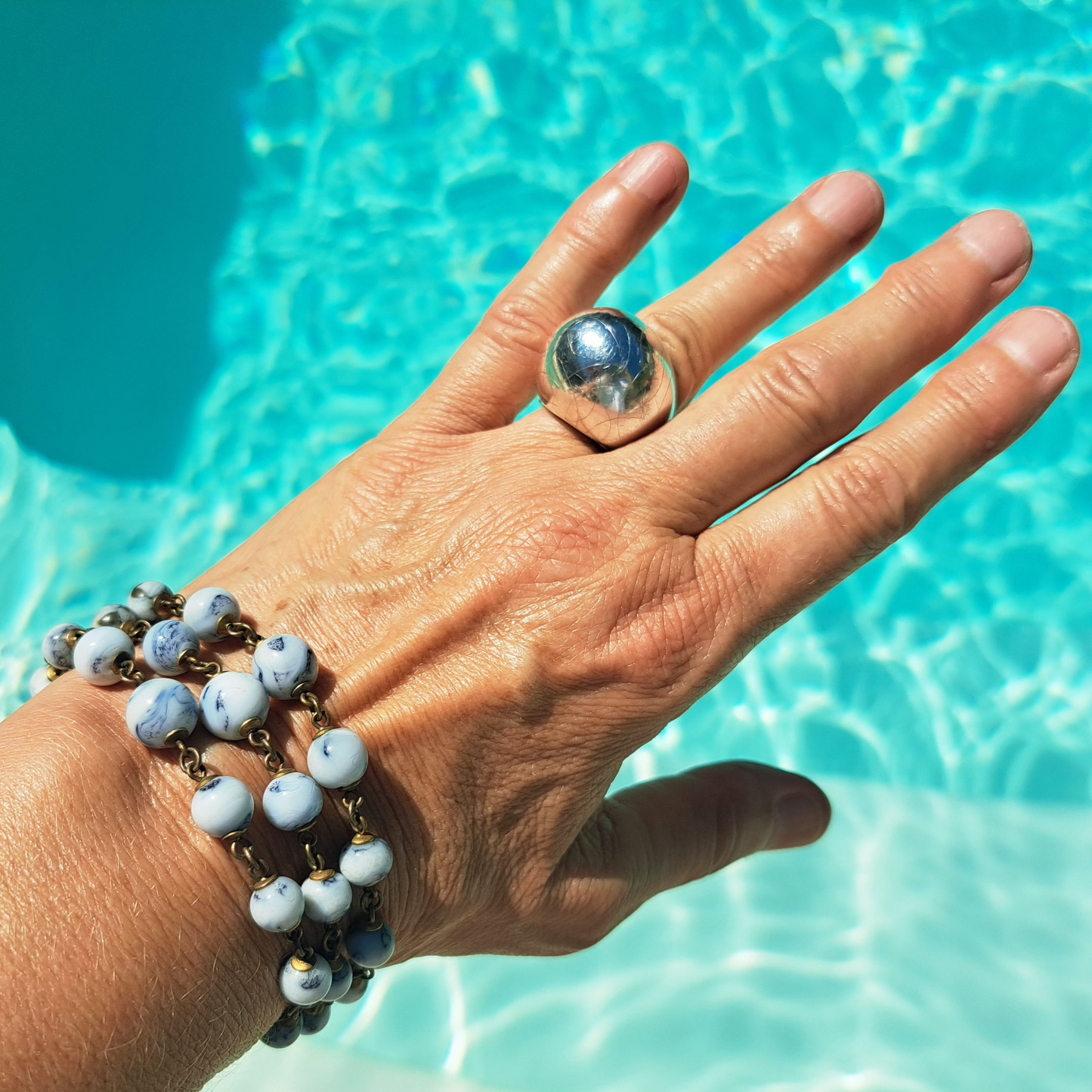 Bracelet Trois Rangs de Perles en Pierres Naturelles Marbrées