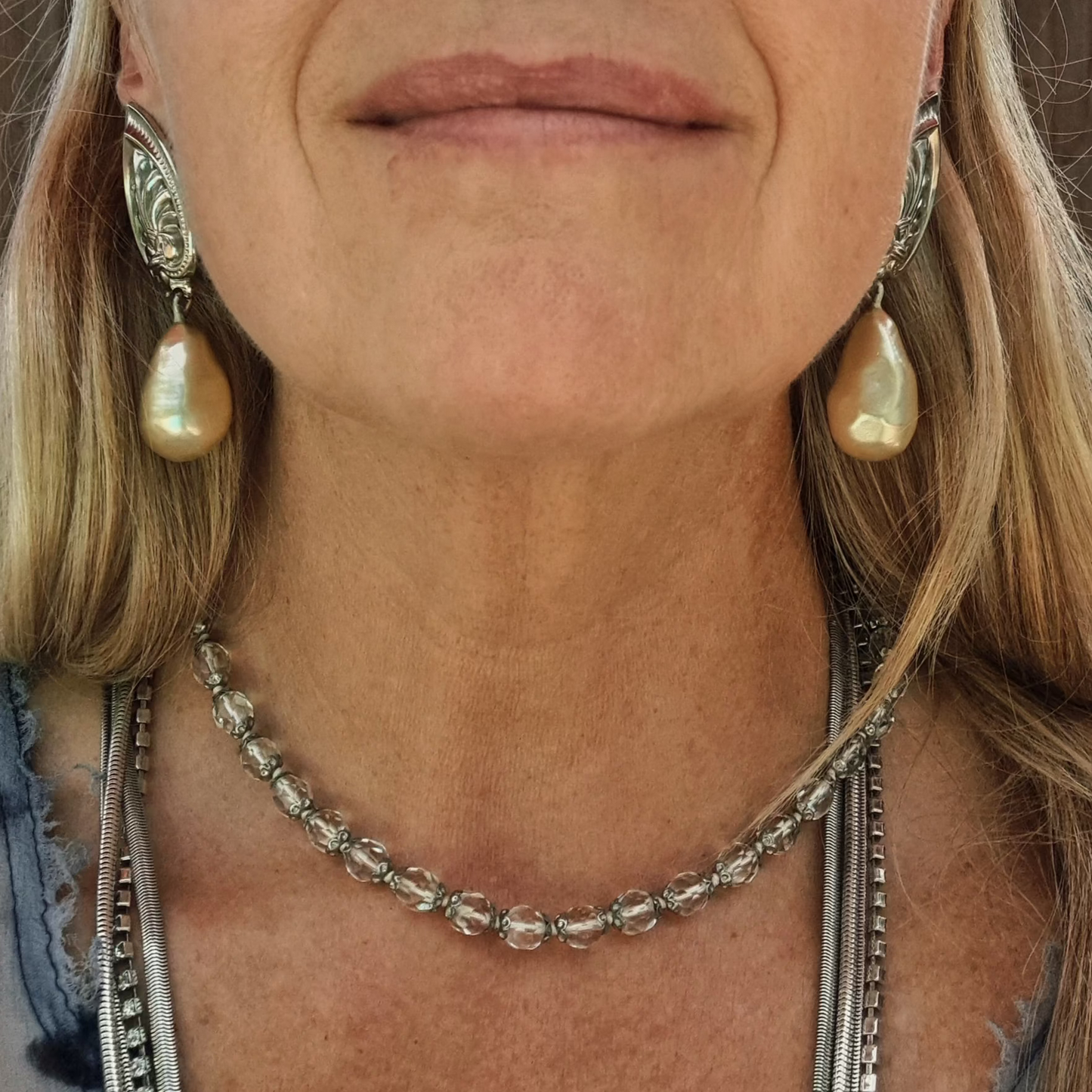 Ras-de-Cou à Perles de Verre Facettées et Fermoir Argenté