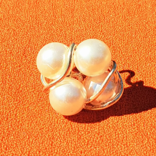 Bague Cocktail  en Métal Argenté, Style Sculptural