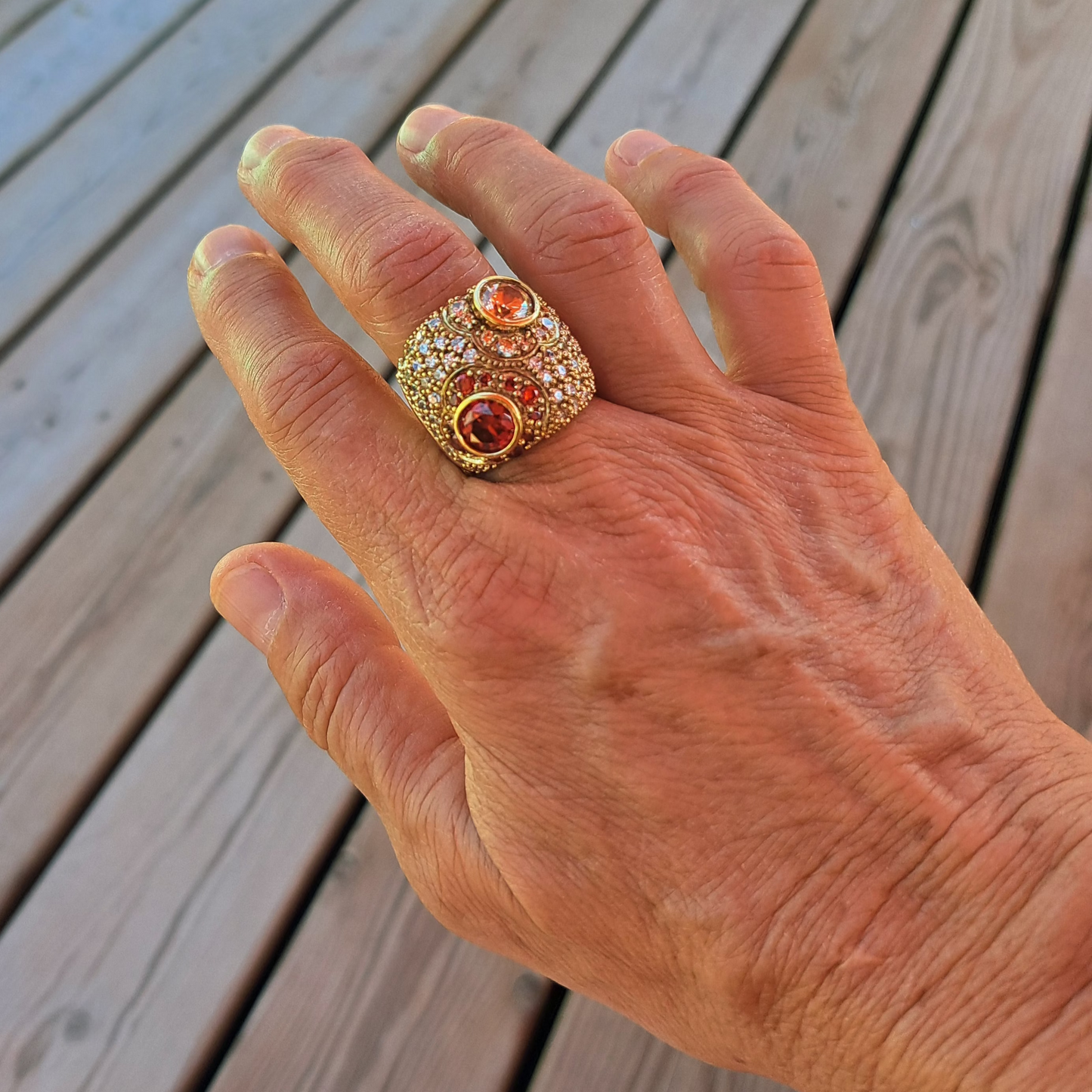 Bague "925" Dorée Pavage de Cristaux et Pierres Rouge et Orange