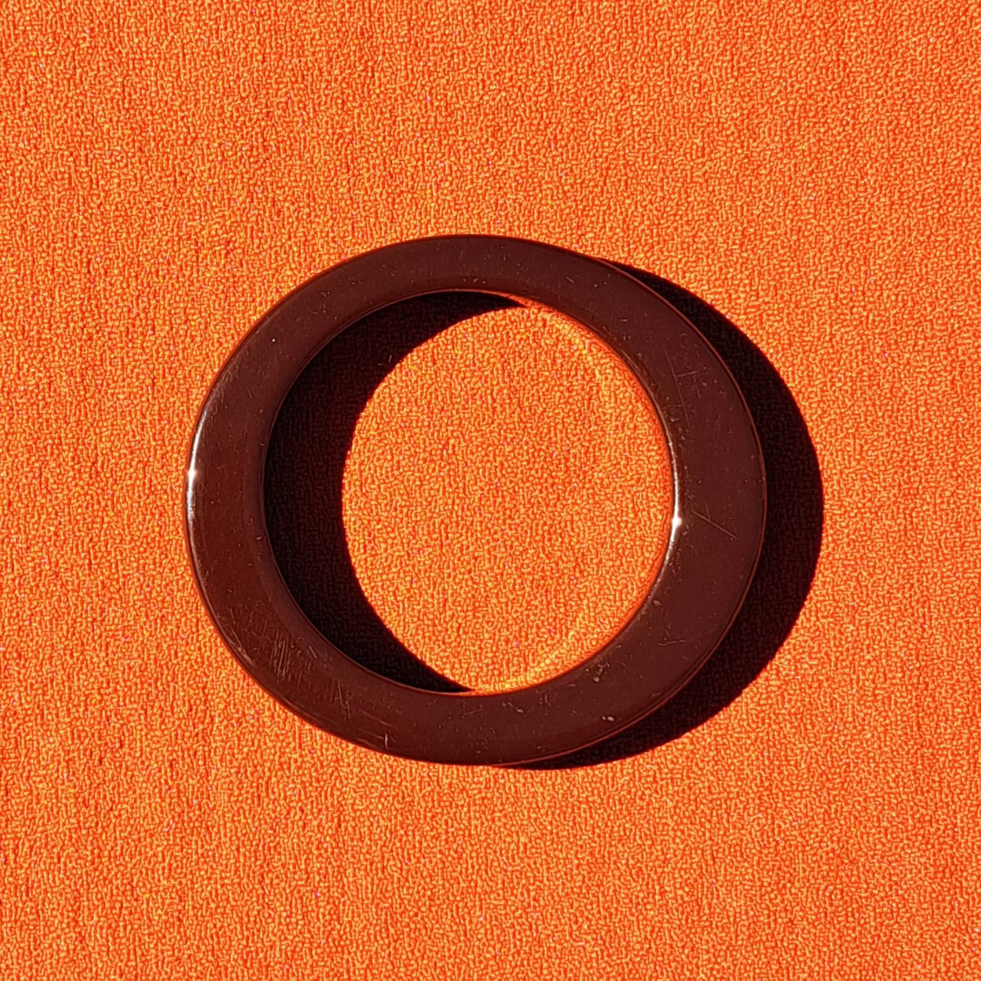 Bracelet Jonc en Résine Chocolat Design Asymétrique et Sculptural Années 1970-80