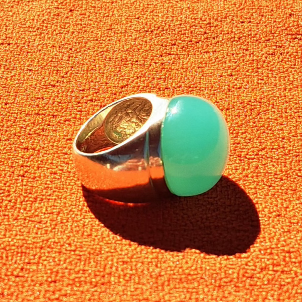 Bague Dôme Bleu Clair en Argent Massif avec Cabochon