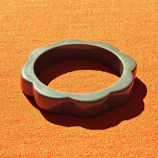 Bracelet Jonc Fleur Gris Anthracite Années 1960-70
