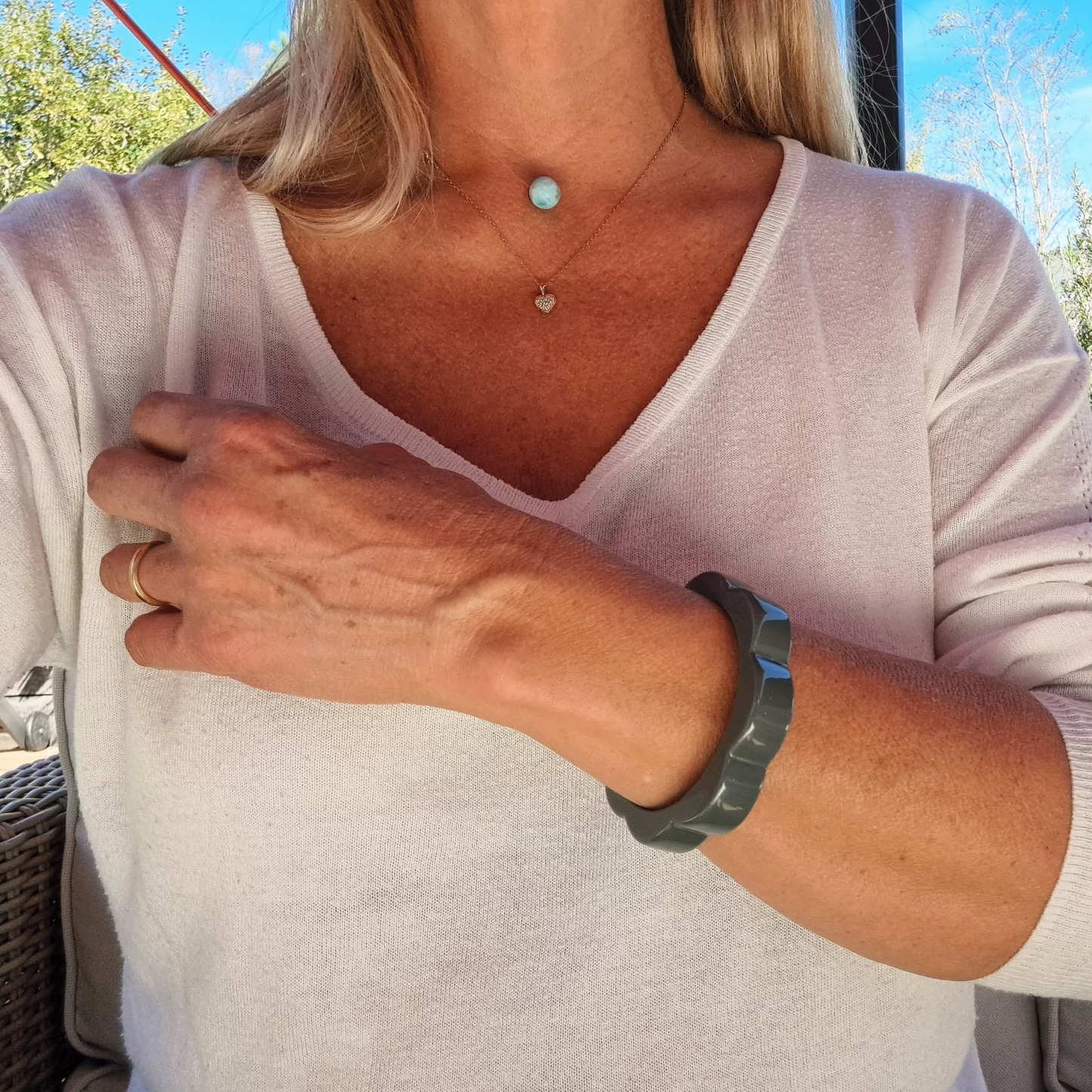 Bracelet Jonc Fleur Gris Anthracite Années 1960-70