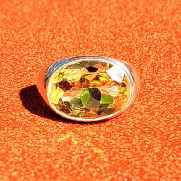 Bague Ovale Citrine Facettée et Argent
