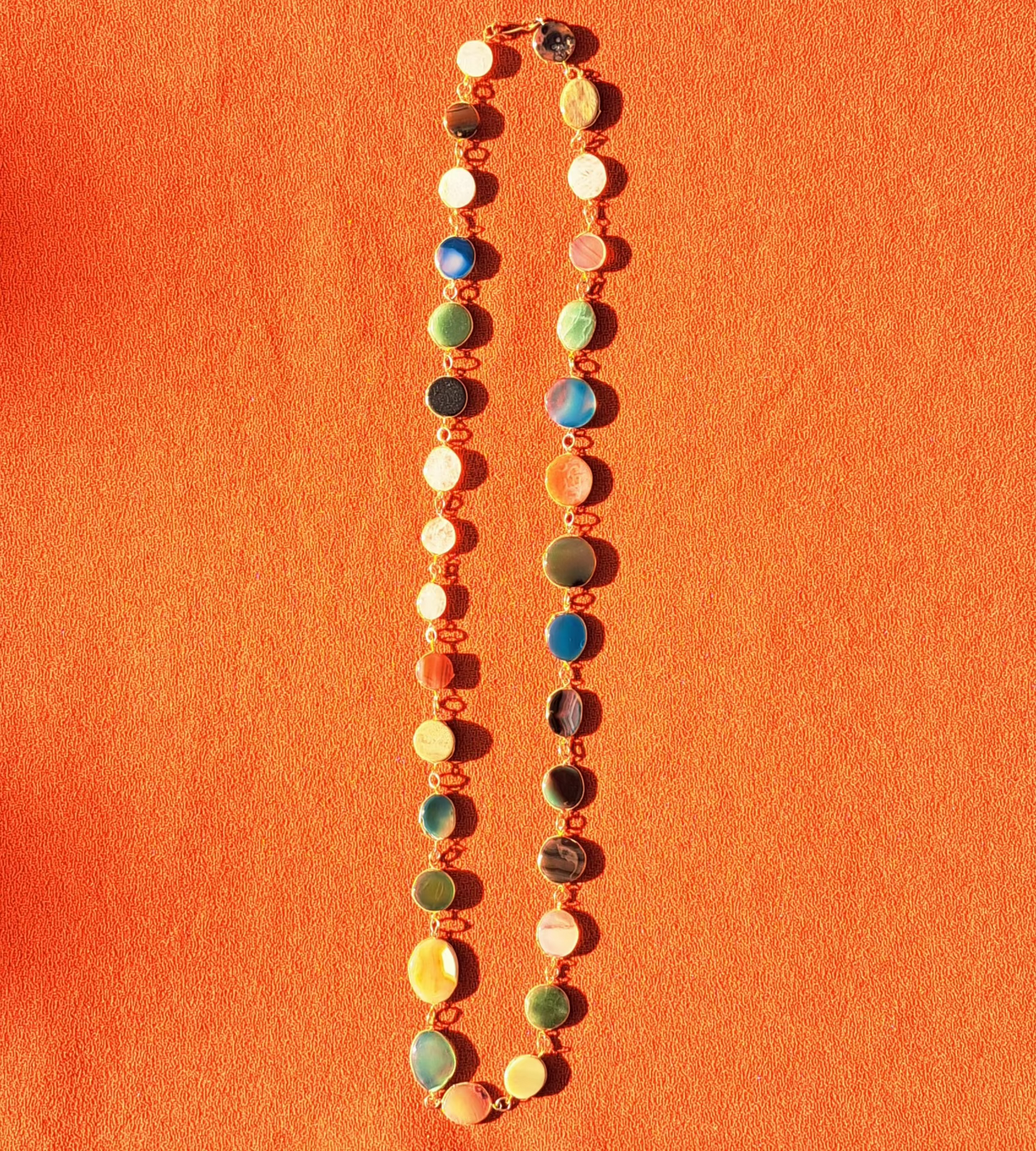 Collier Sautoir Pierres Naturelles Polies Années 70-80