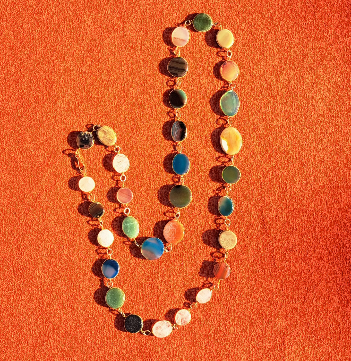 Collier Sautoir Pierres Naturelles Polies Années 70-80