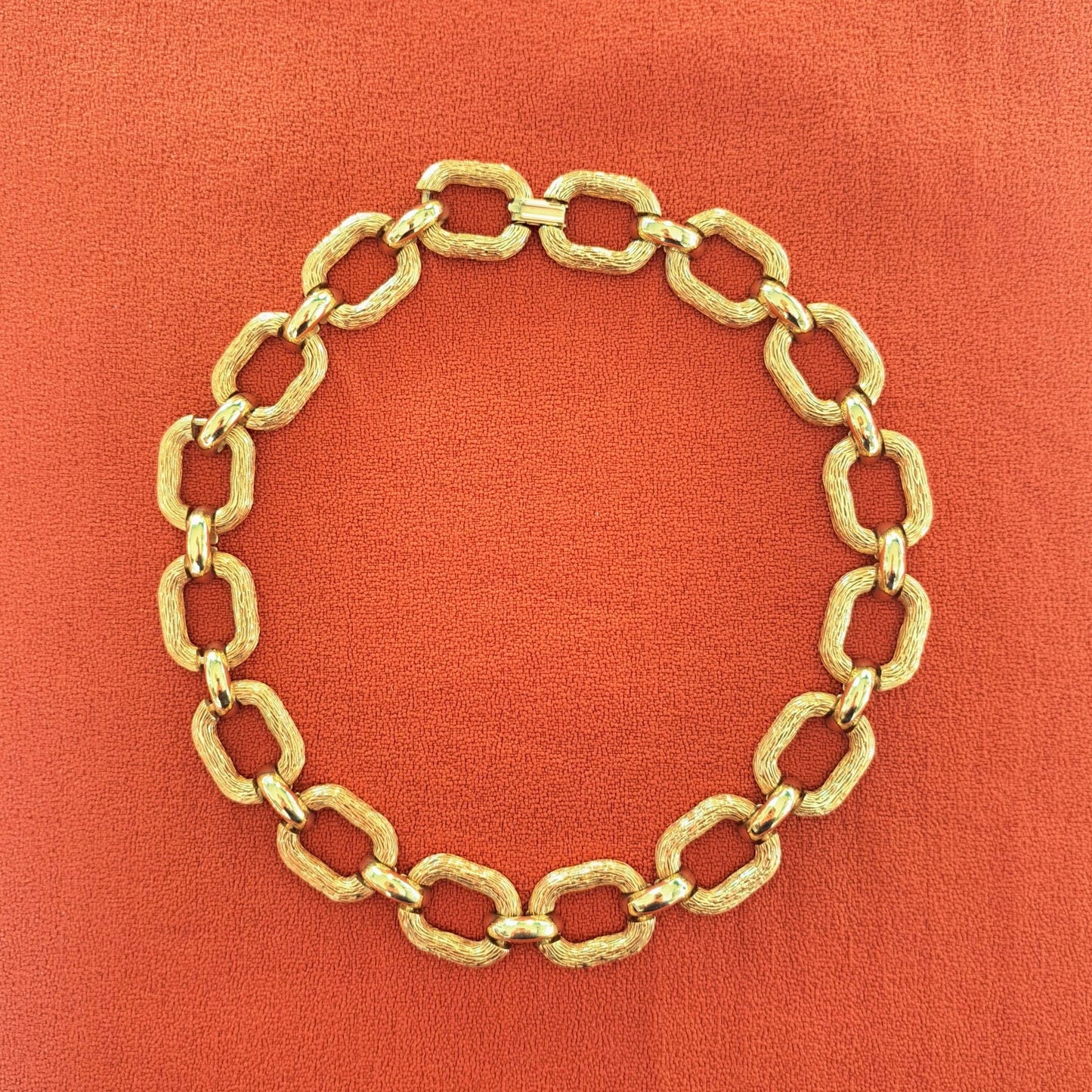 Ras-de-cou Vintage à Larges Maillons Dorés Années 70-80